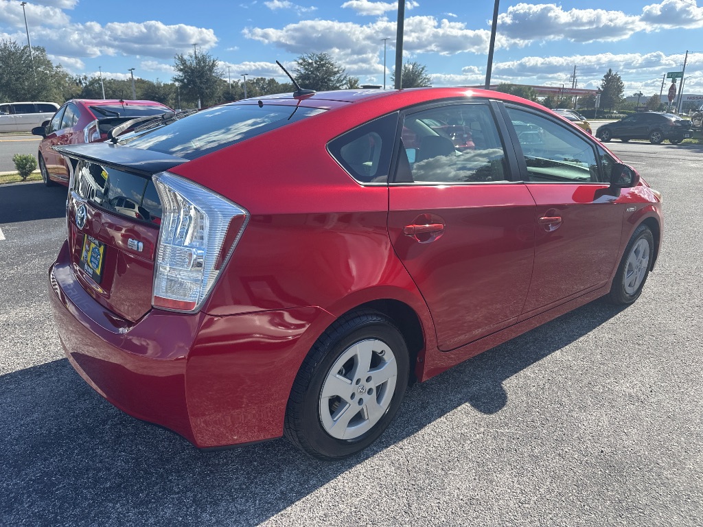 2011 Toyota Prius - $8,998