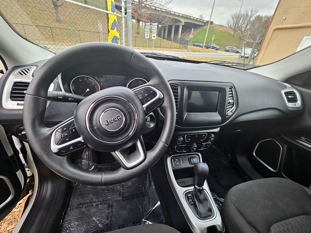 2020 Jeep Compass - $15,599