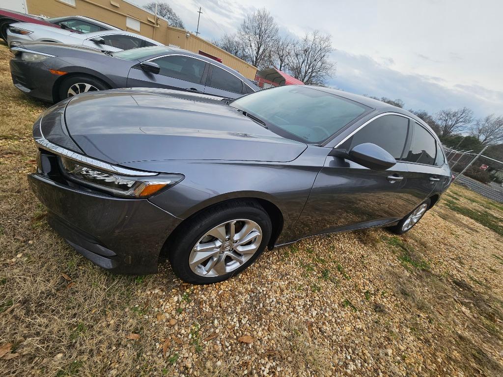 2020 Honda Accord - $17,500