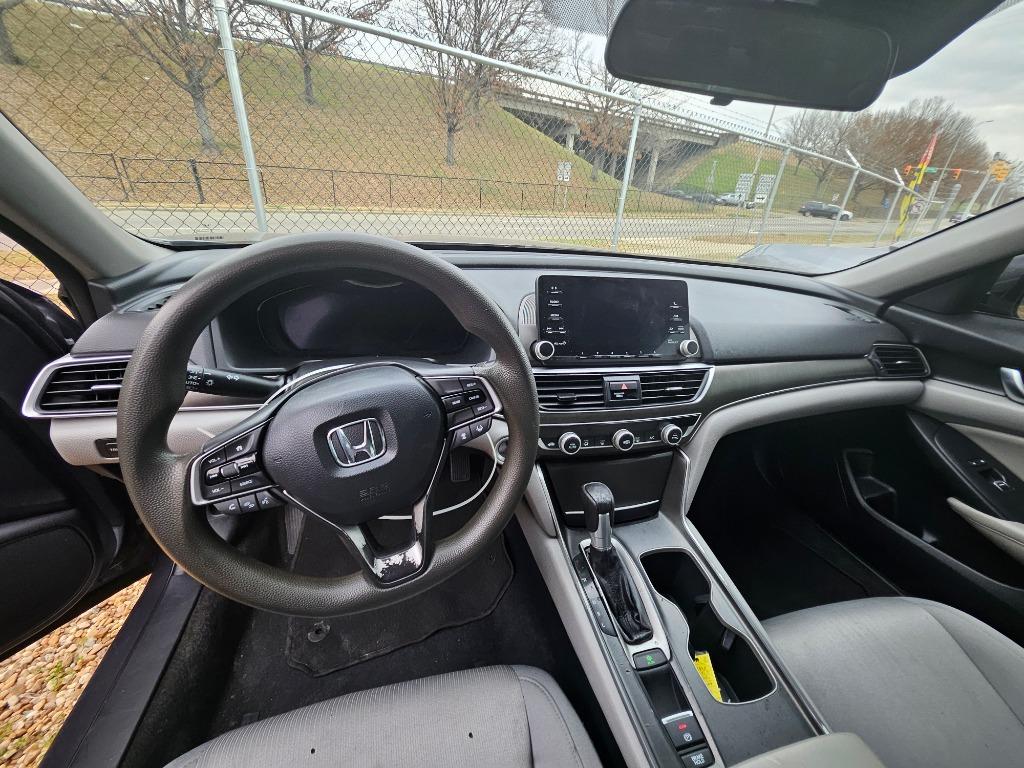 2020 Honda Accord - $17,500
