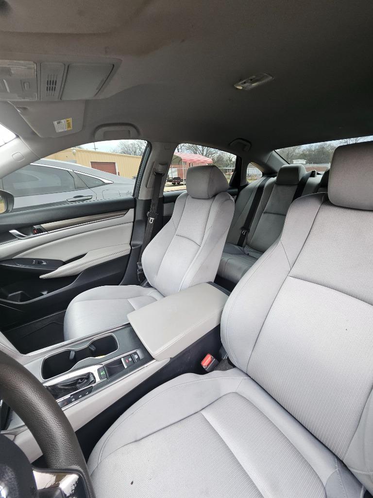 2020 Honda Accord - $17,500
