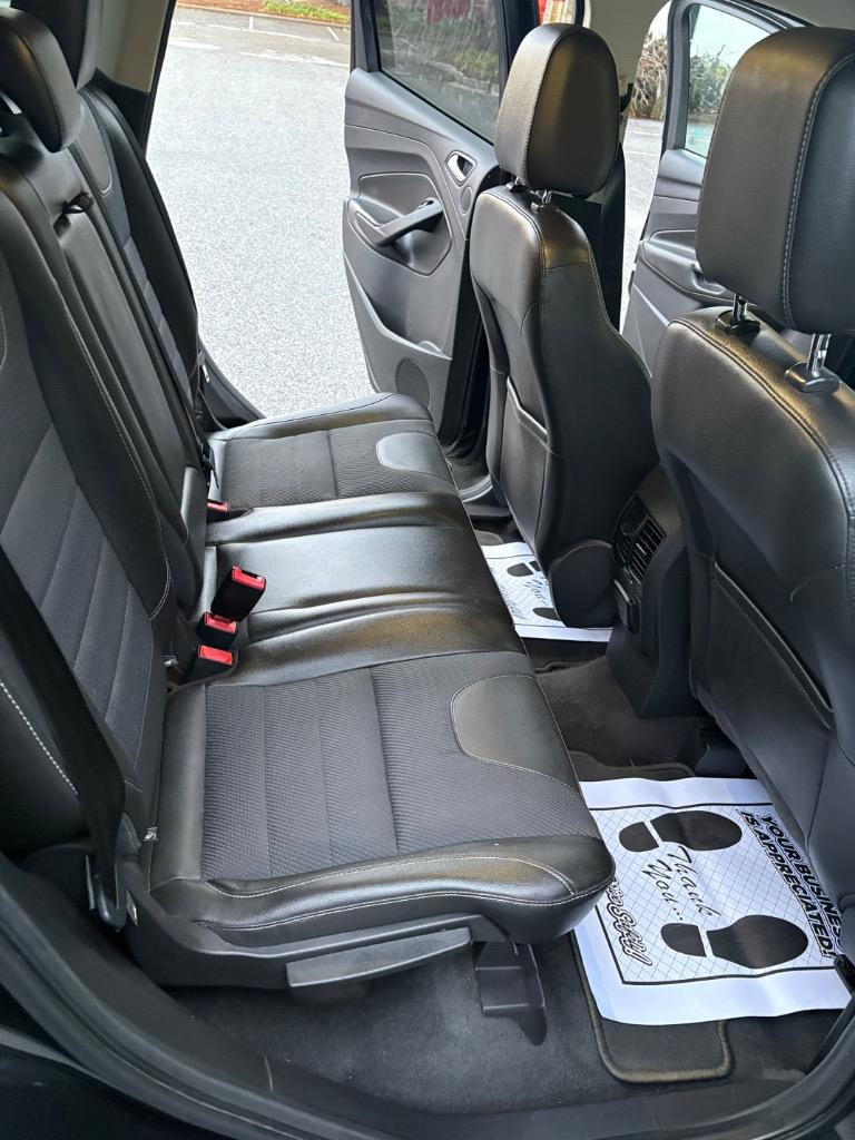 2014 Ford Escape - $10,500