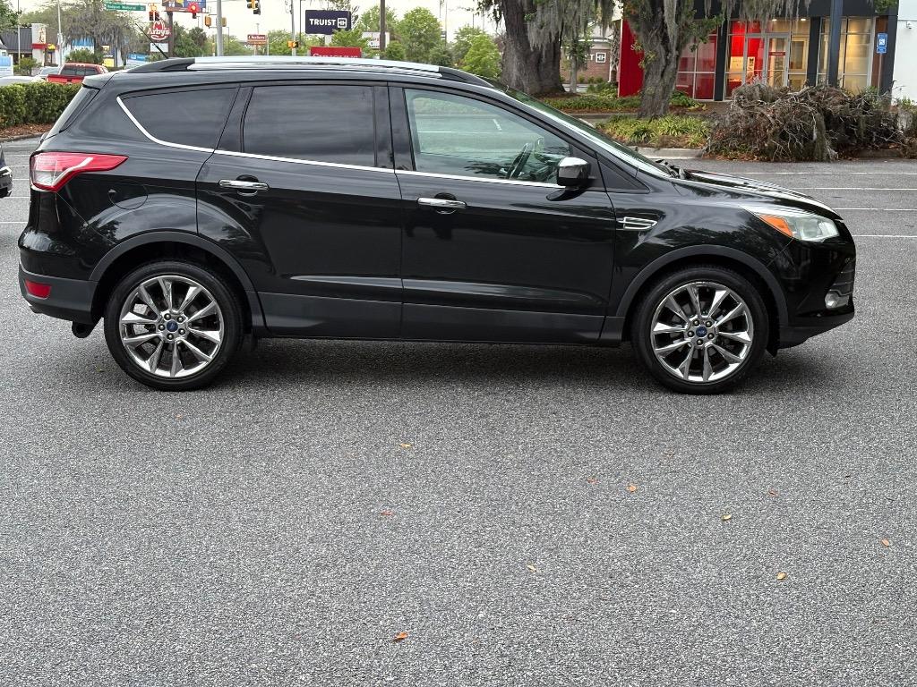 2014 Ford Escape - $10,500
