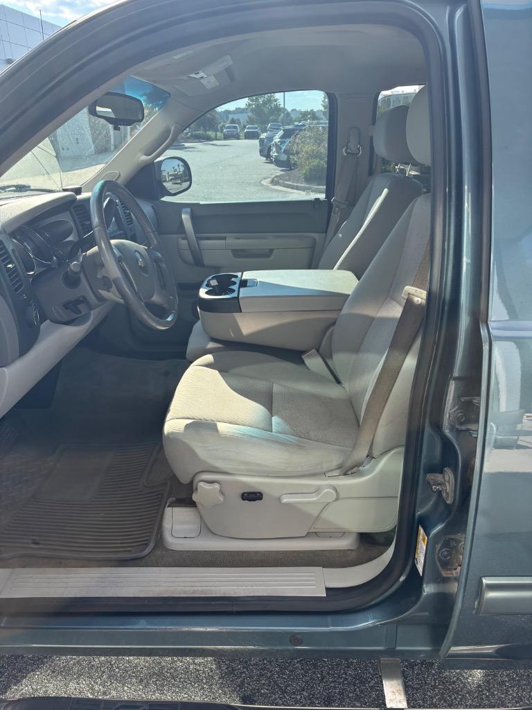 2012 Chevrolet Silverado - $17,500