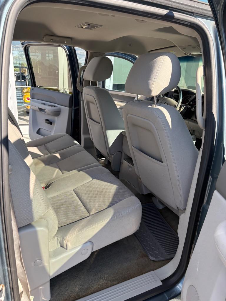 2012 Chevrolet Silverado - $17,500