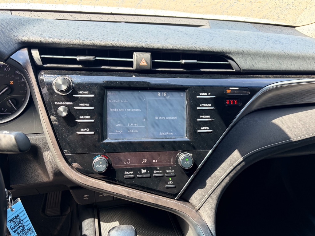 2018 Toyota Camry - $14,900