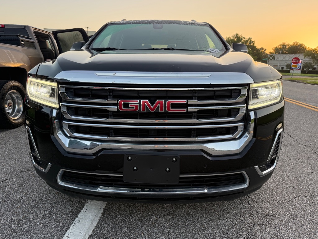 2023 GMC Acadia SLT photo