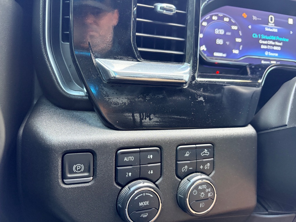 2023 Chevrolet Silverado - $44,900