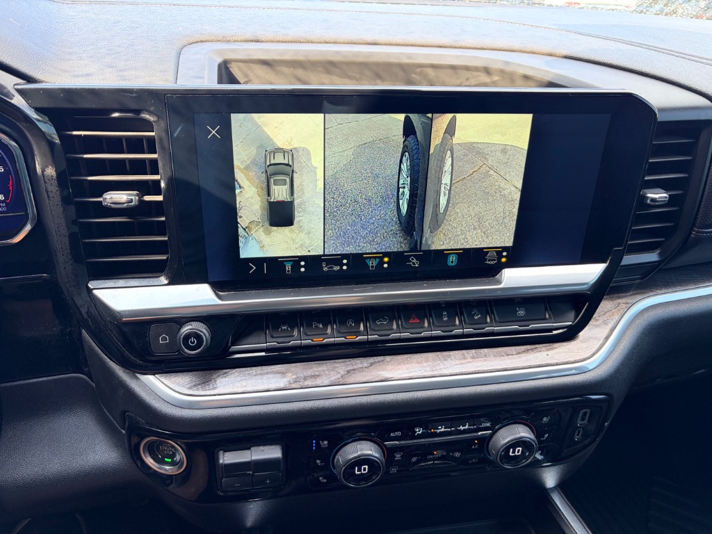 2023 Chevrolet Silverado - $44,900