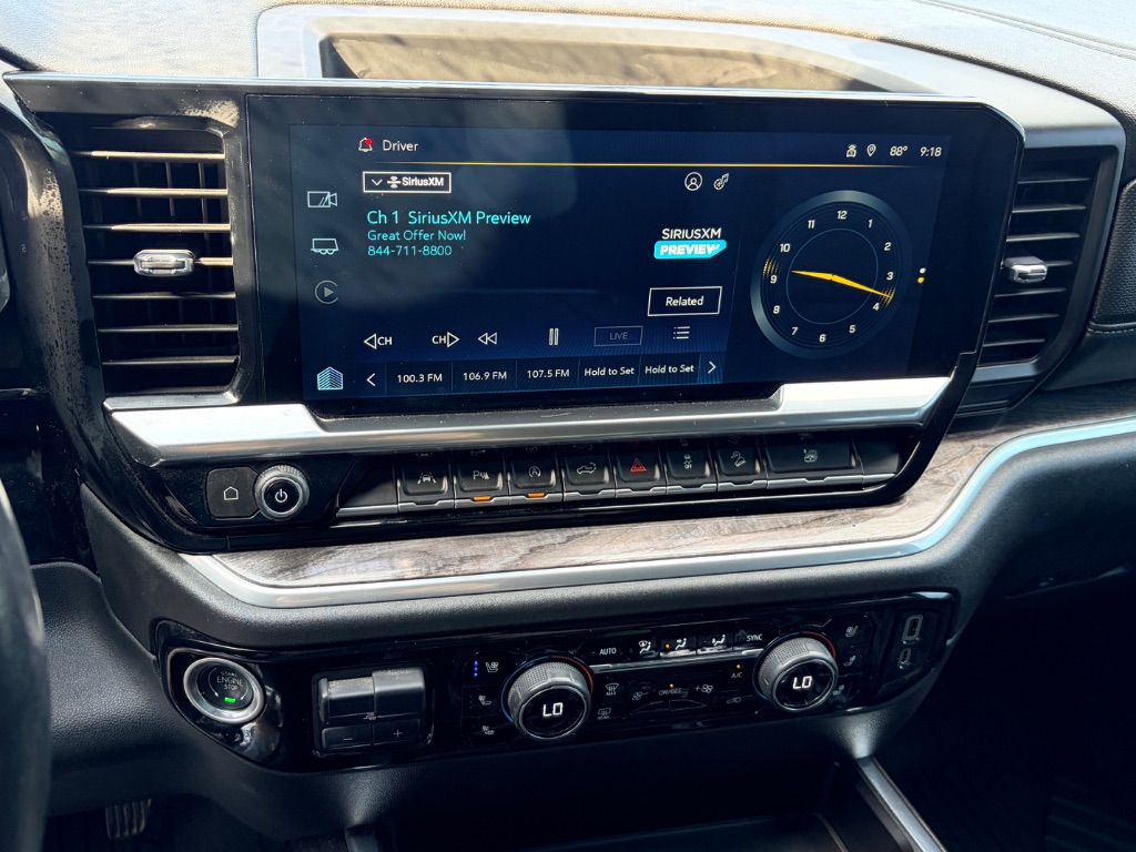2023 Chevrolet Silverado - $44,900