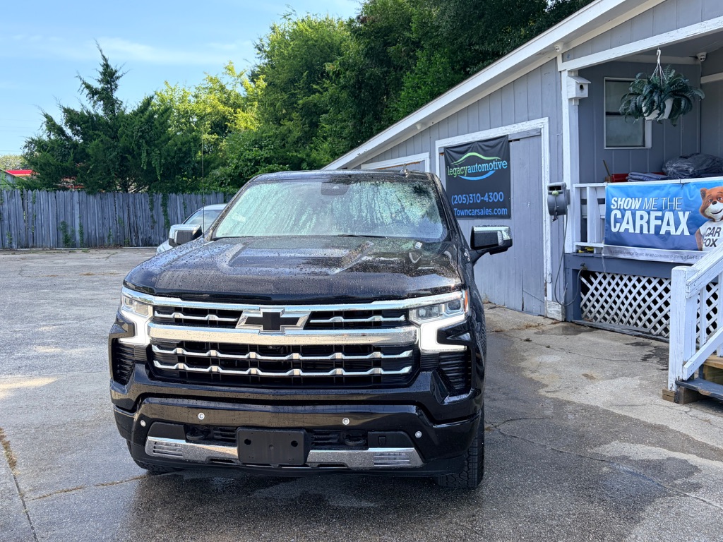 2023 Chevrolet Silverado - $44,900