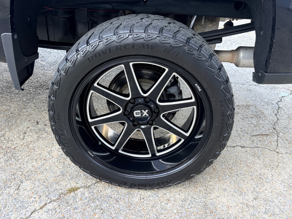 2022 Chevrolet Silverado Ltd - $30,900