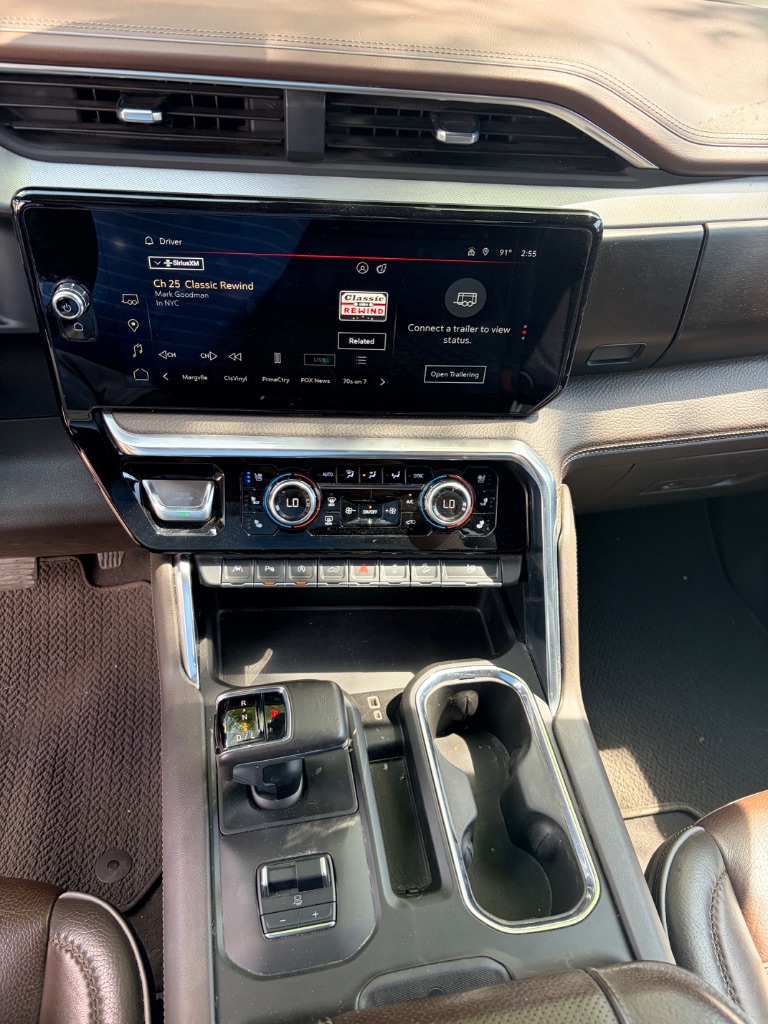 2023 GMC Sierra - $46,599