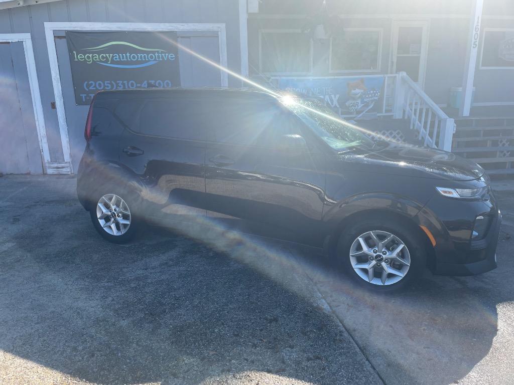 2022 Kia Soul - $12,900