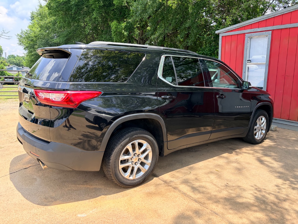 2020 Chevrolet Traverse - $11,900