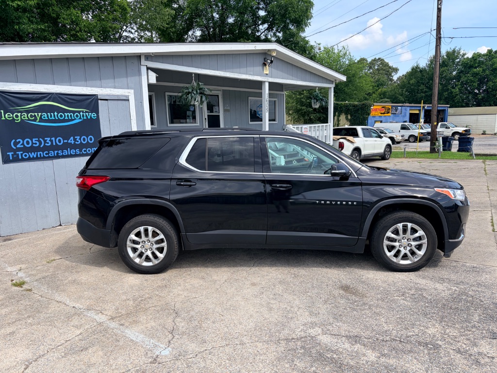 2020 Chevrolet Traverse - $11,900
