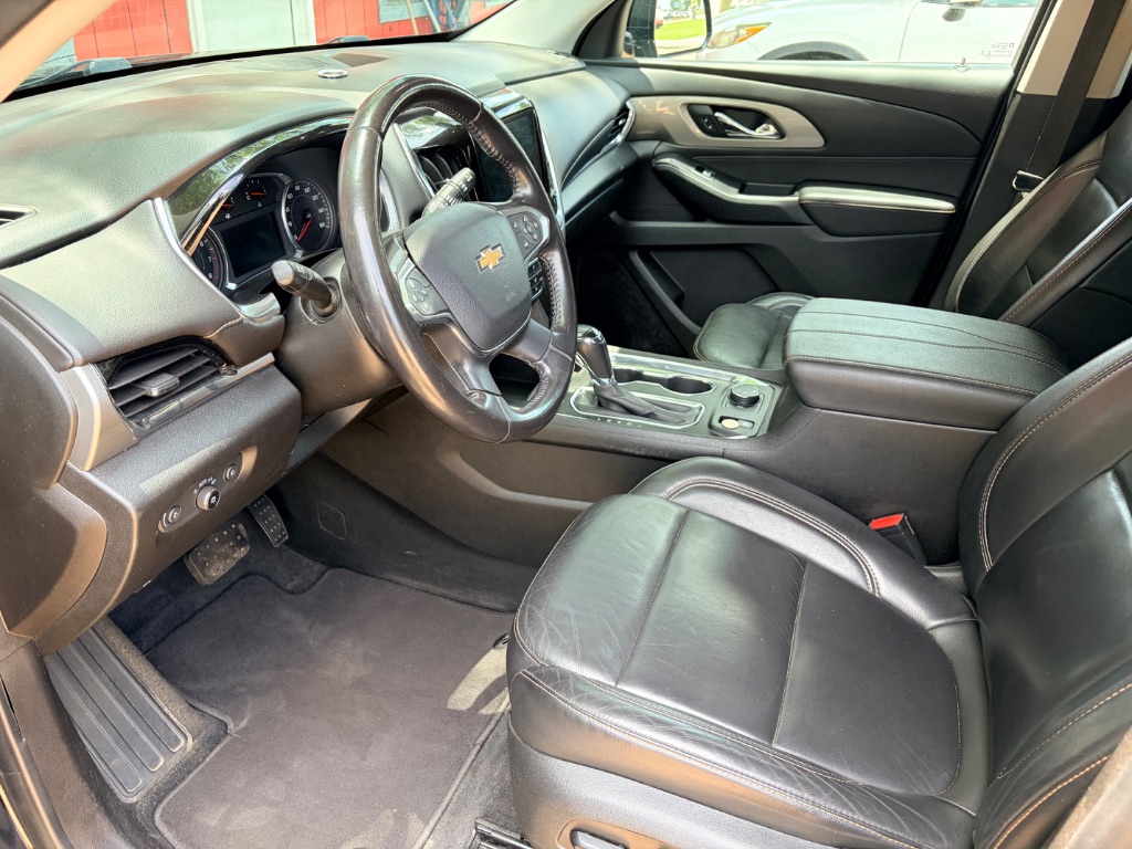 2020 Chevrolet Traverse - $11,900