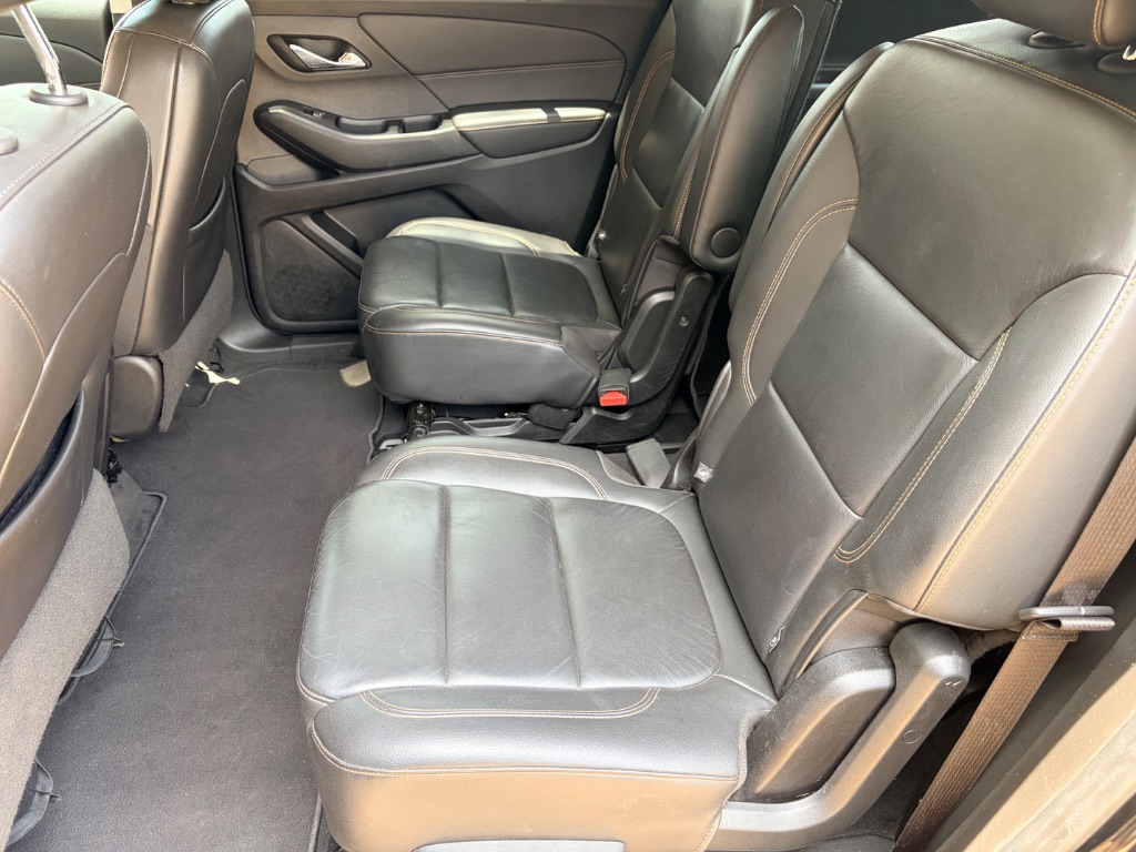 2020 Chevrolet Traverse - $11,900