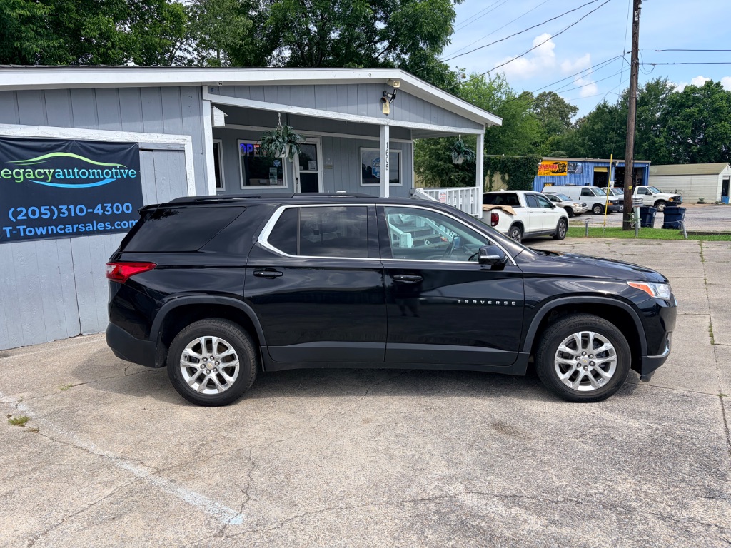 2020 Chevrolet Traverse - $11,900