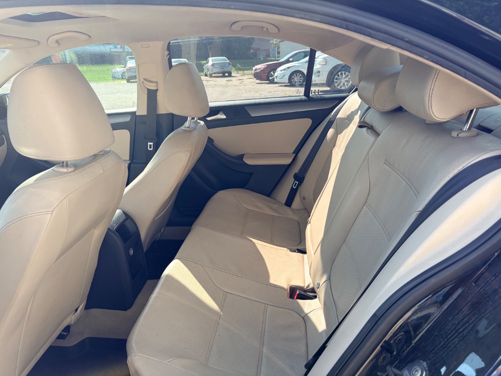 2014 Volkswagen Jetta - $7,499