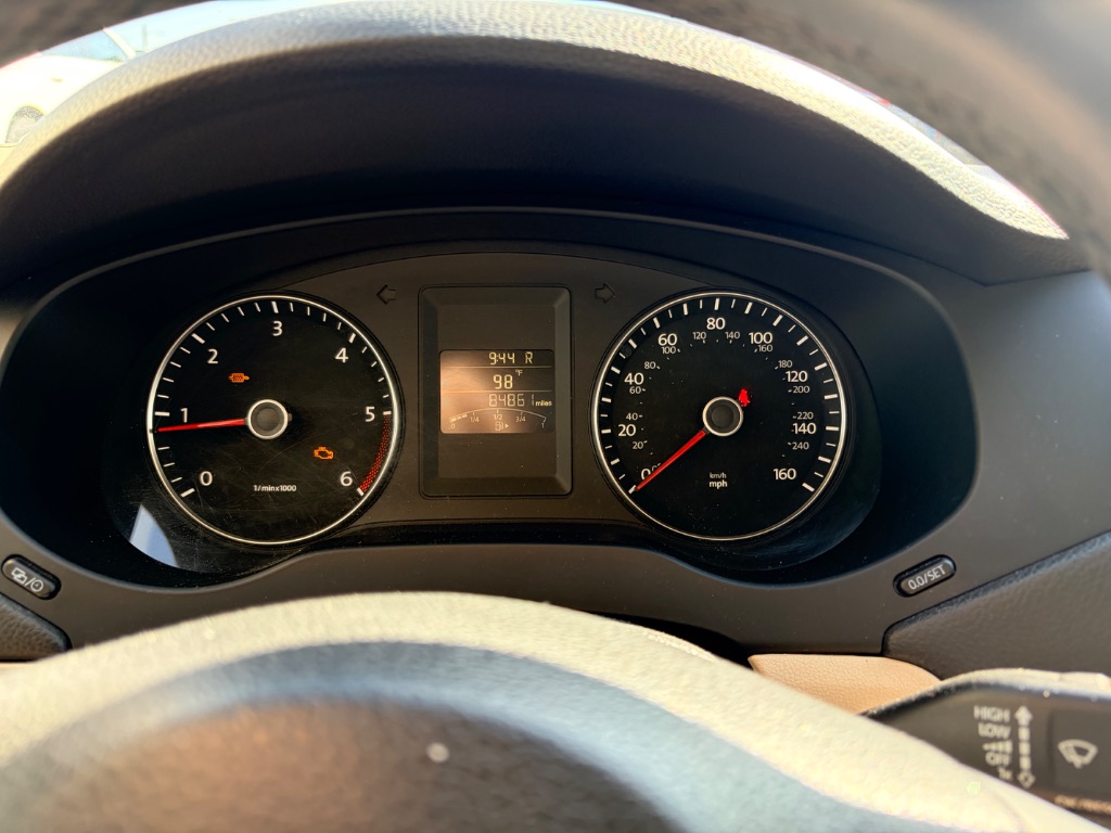 2014 Volkswagen Jetta - $7,499