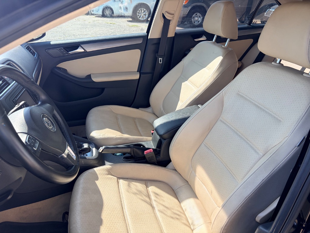 2014 Volkswagen Jetta - $7,499
