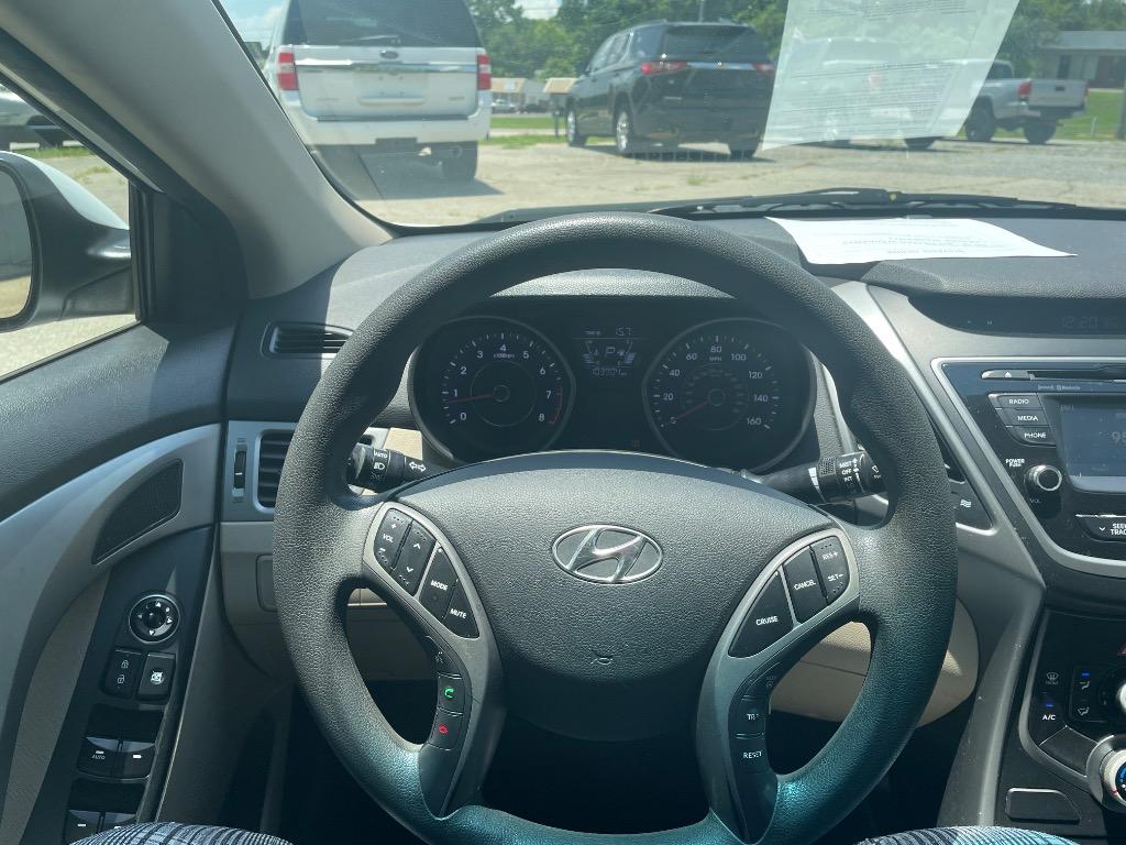 2015 Hyundai Elantra - $7,900