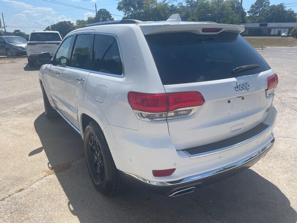 2017 Jeep Cherokee - $19,900