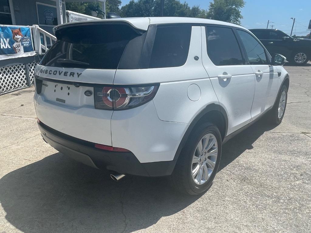 2019 Land Rover Discovery - $7,900