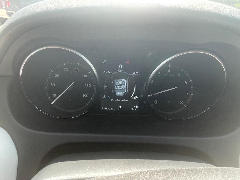 2019 Land Rover Discovery - $7,900