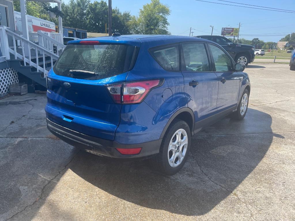 2017 Ford Escape - $7,299