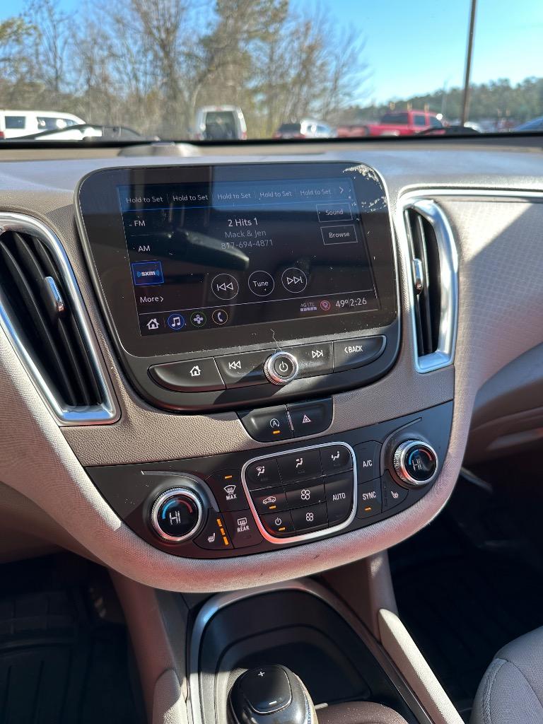2020 Chevrolet Malibu - $14,995