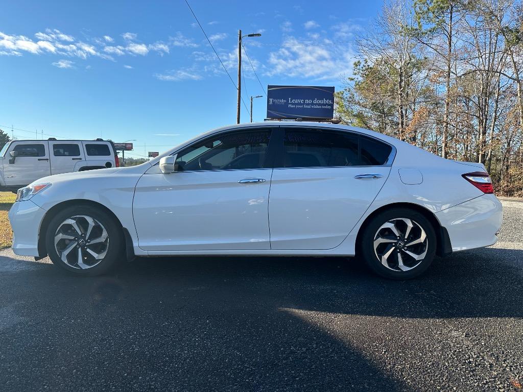 2017 Honda Accord EX-L w/Navi w/Honda Sensing