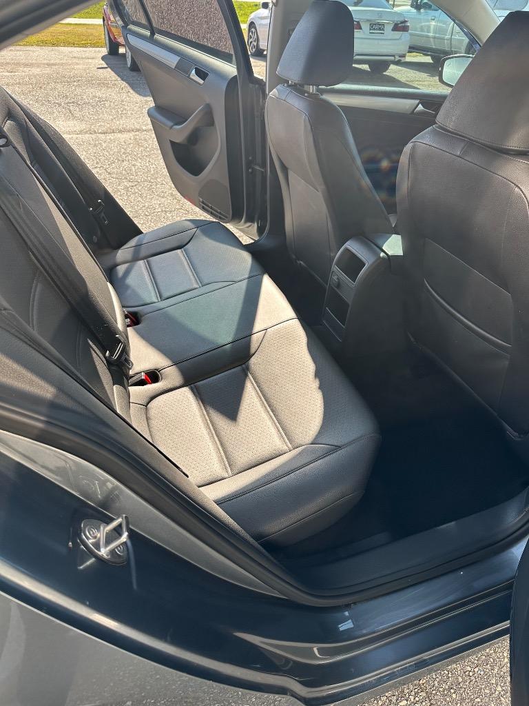 2017 Volkswagen Jetta SE photo
