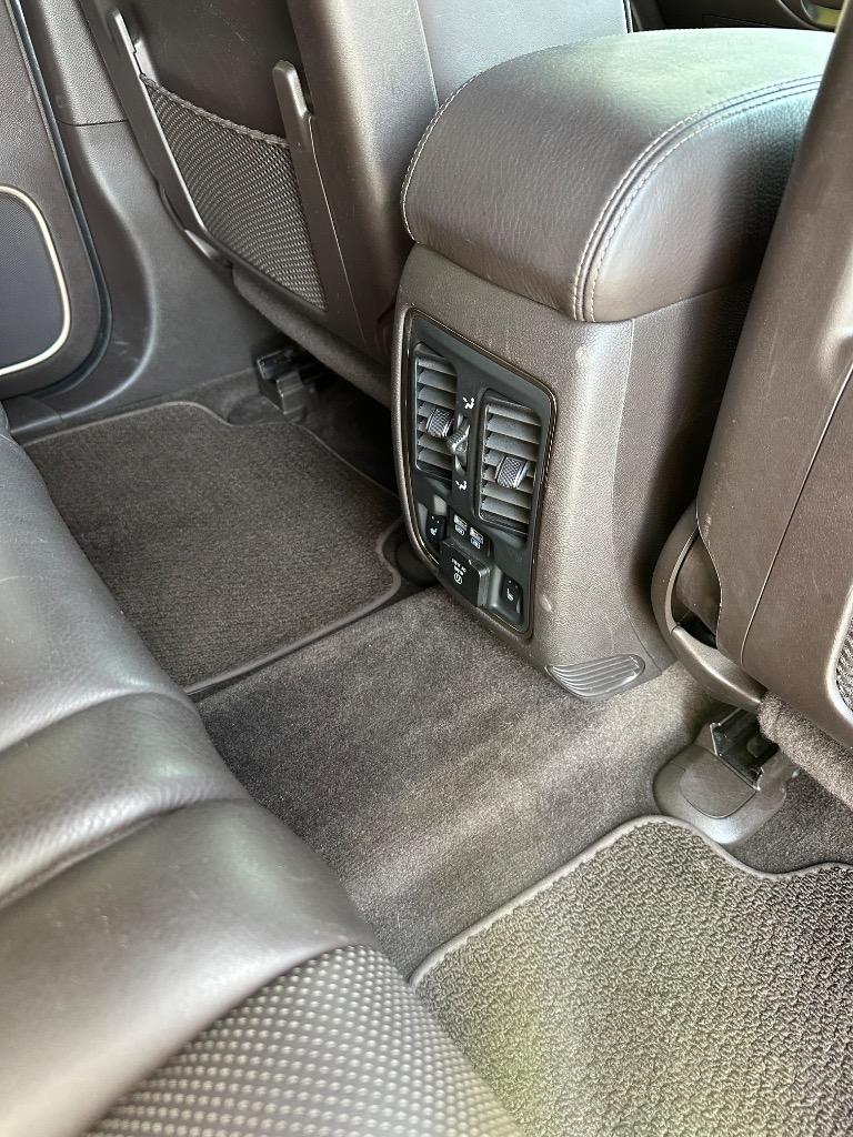 2014 Jeep Grand Cherokee Summit photo