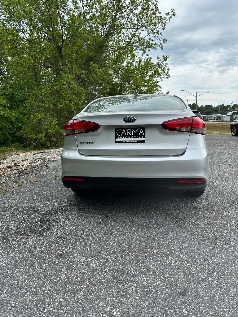 2017 Kia Forte - $13,995