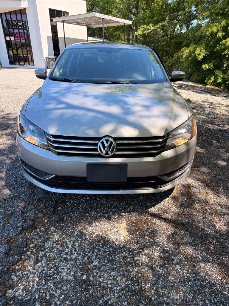 2013 Volkswagen Passat - $9,700