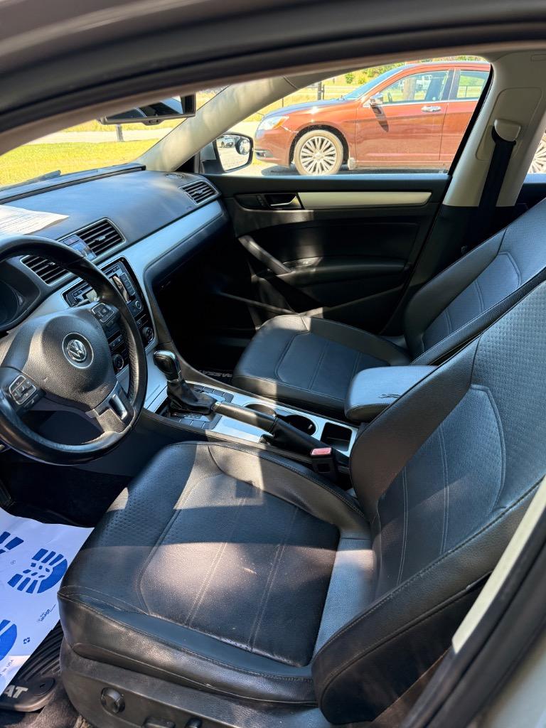 2013 Volkswagen Passat - $9,700
