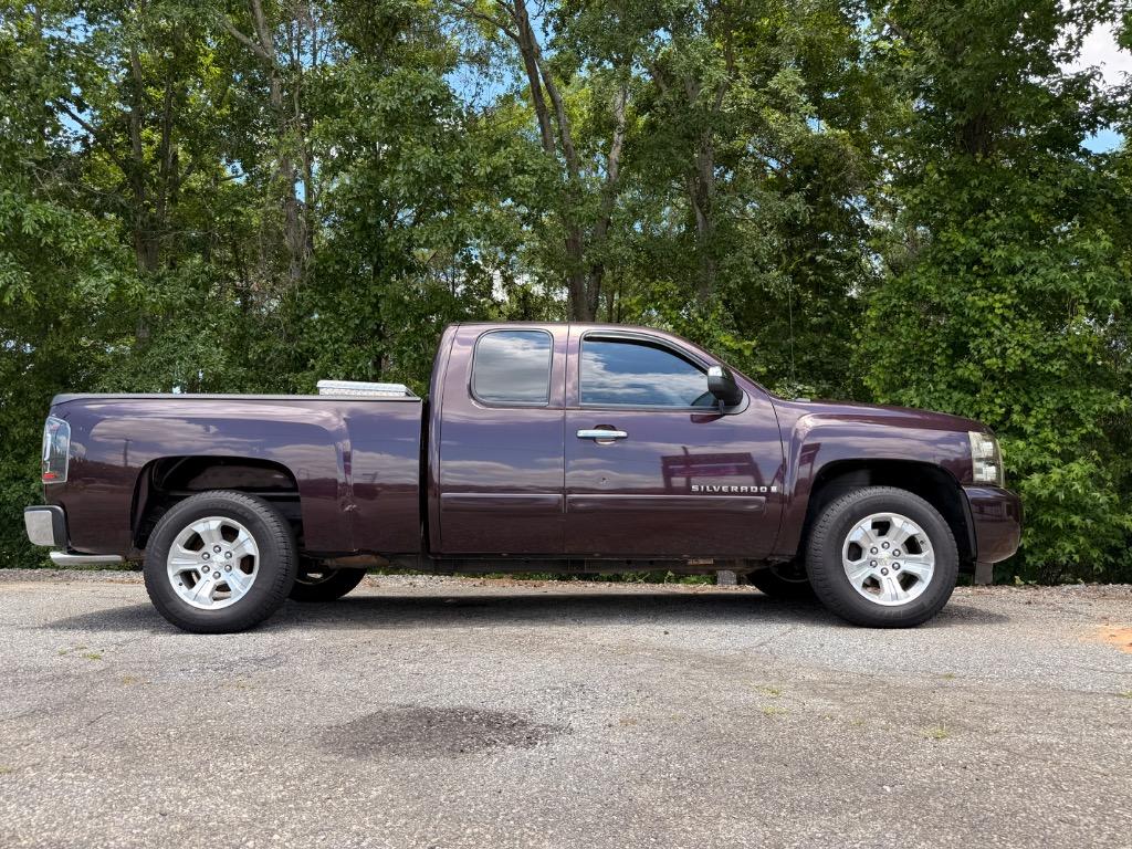 2008 Chevrolet Silverado - $10,150