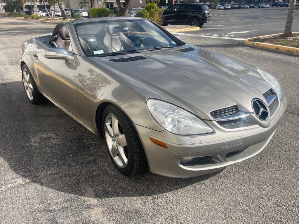 2005 Mercedes-Benz SLK-Class SLK350 photo