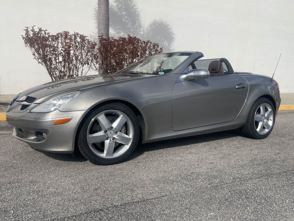 2005 Mercedes-Benz SLK-Class SLK350 photo