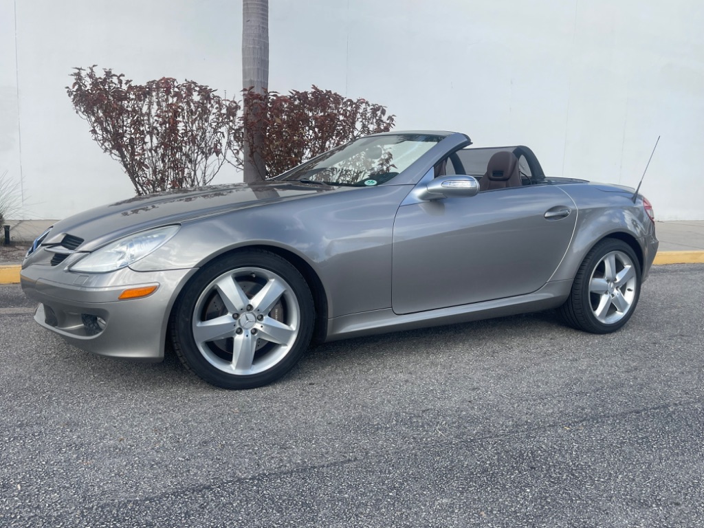 2005 Mercedes-Benz SLK-Class SLK350 photo