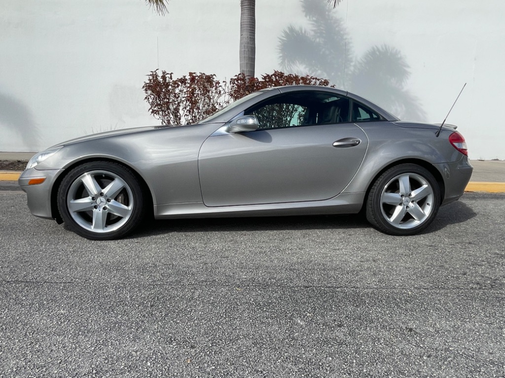 2005 Mercedes-Benz SLK-Class SLK350 photo
