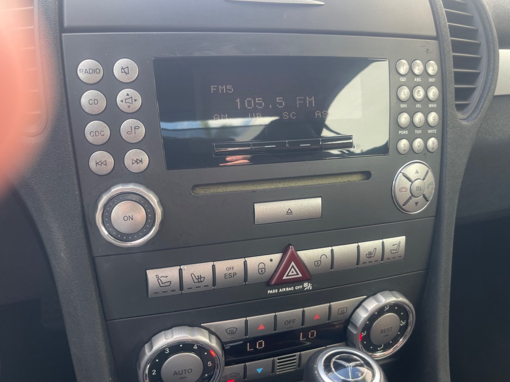 2005 Mercedes-Benz SLK-Class SLK350 photo