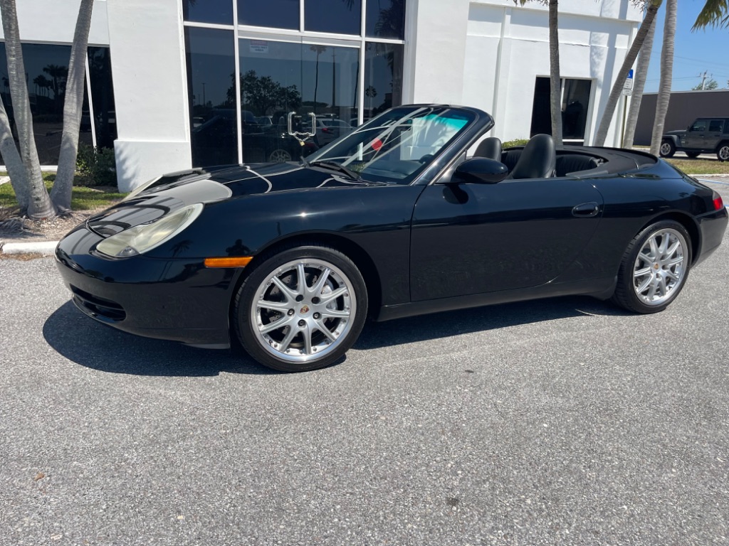 2001 Porsche 911 Carrera photo