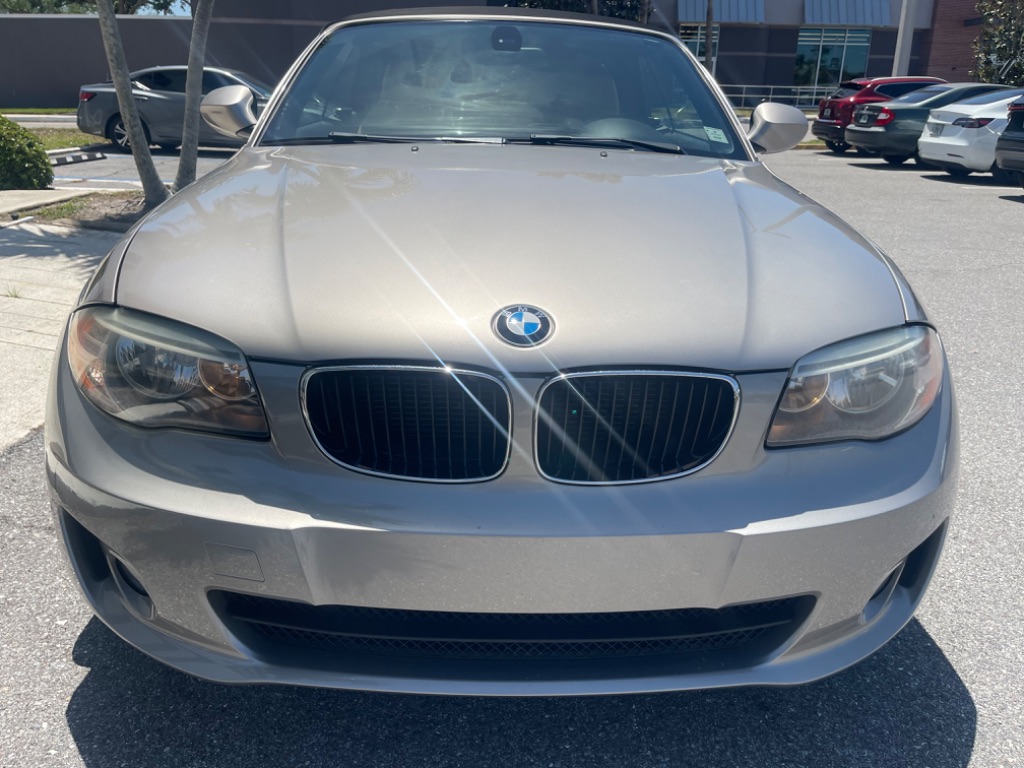 2013 BMW Legend 128i photo