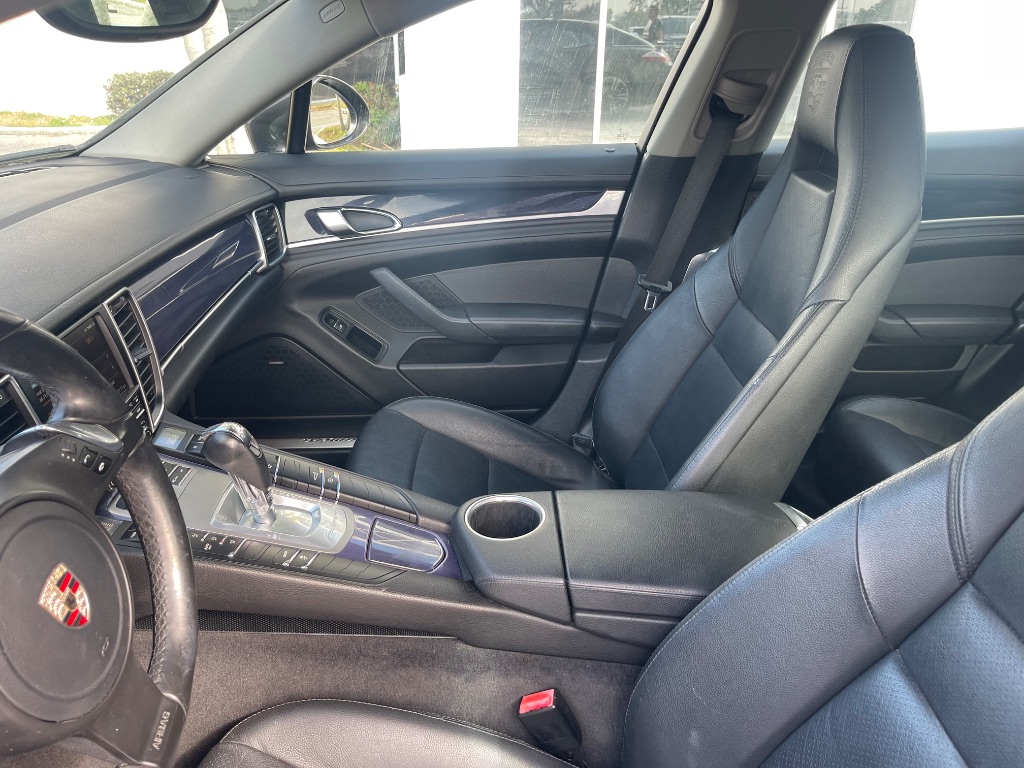 2011 Porsche Panamera - $15,988