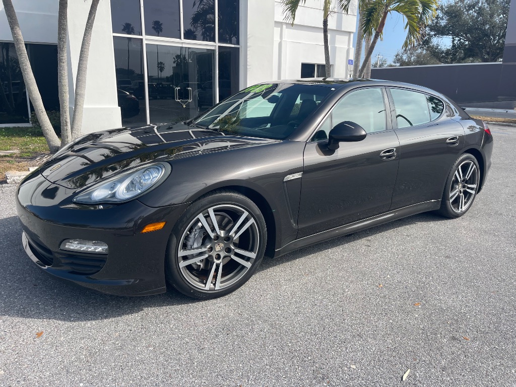 2011 Porsche Panamera - $15,988