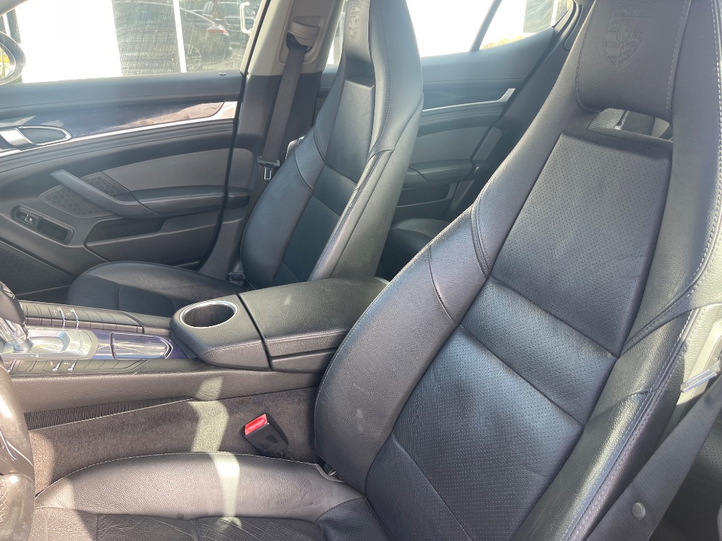 2011 Porsche Panamera - $15,988