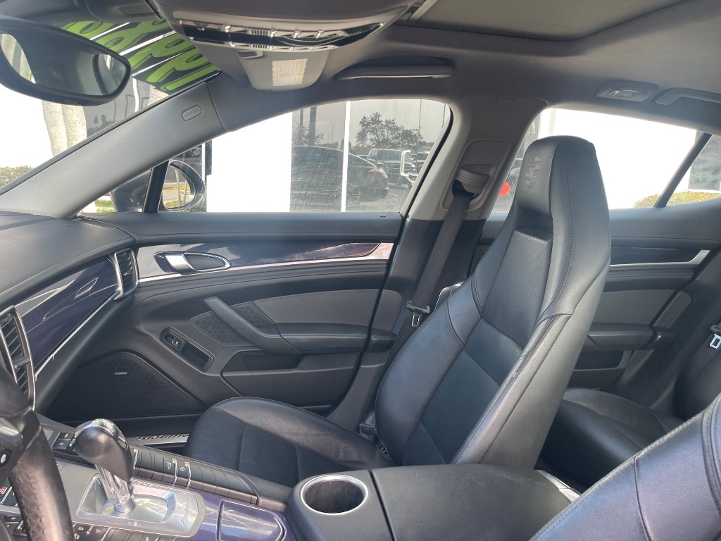 2011 Porsche Panamera - $15,988